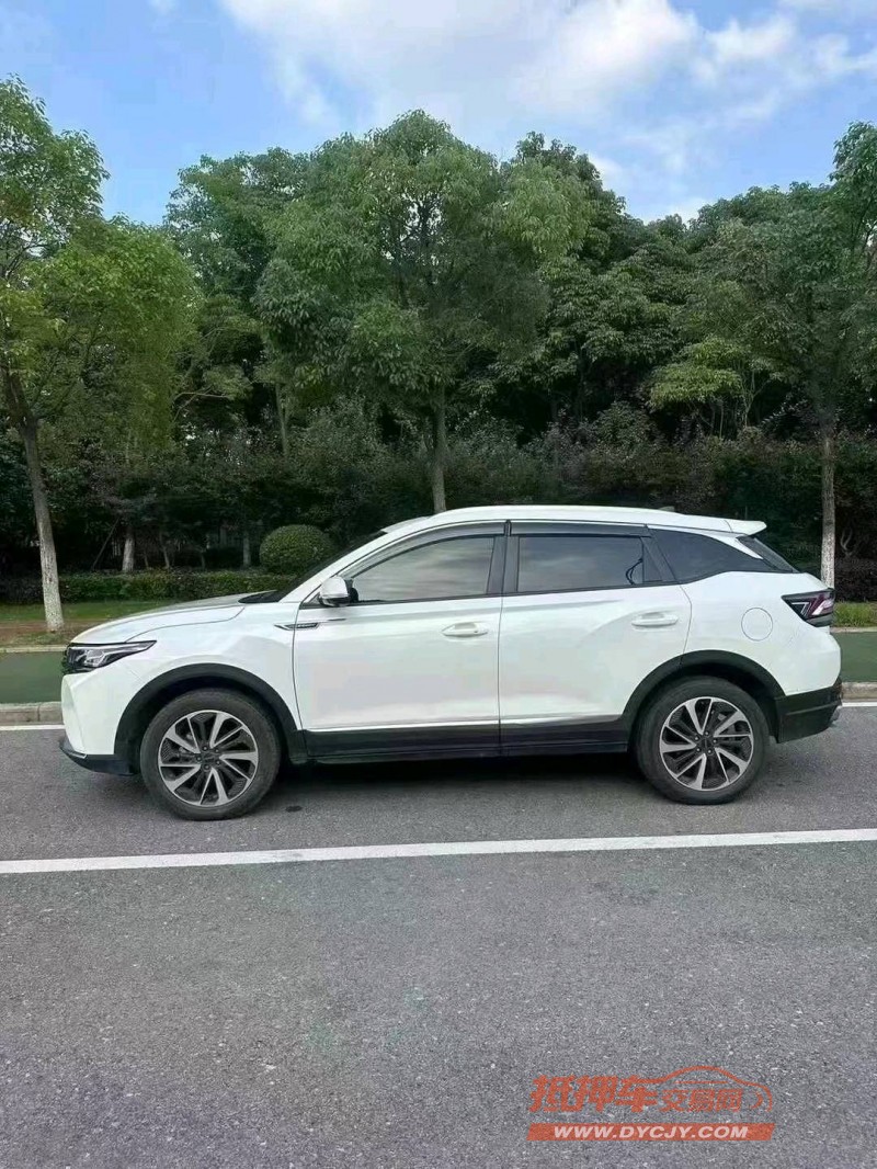 武汉22年东风AX7pro9