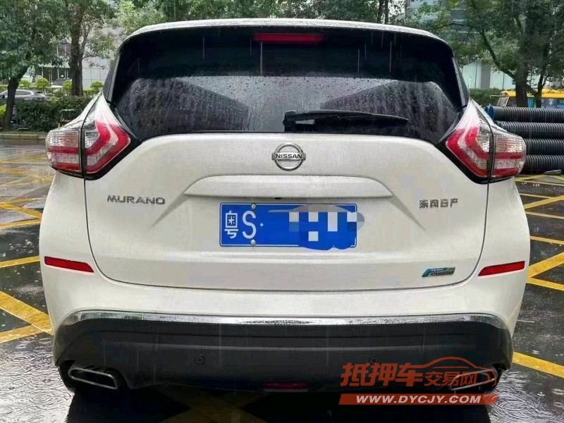 深圳23年日产楼兰8
