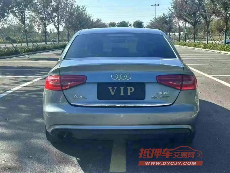 徐州13年奥迪A4L9