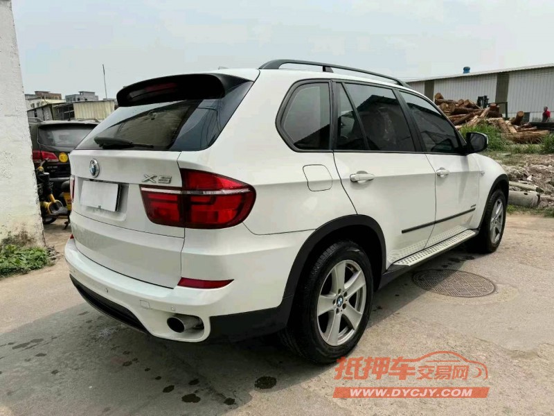 广州13年宝马X57