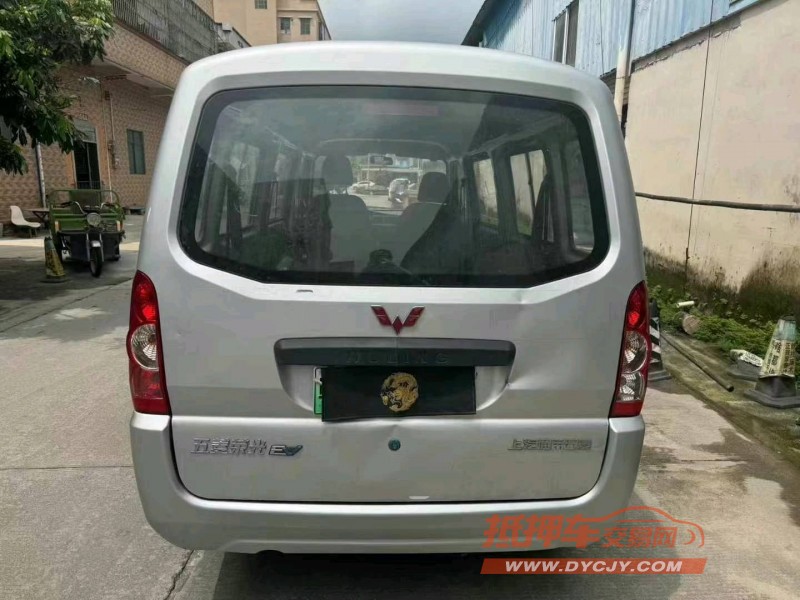廣州22年五菱汽車榮光8