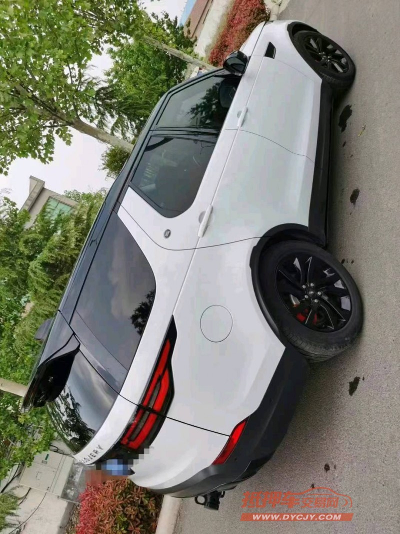 青岛19年路虎发现7