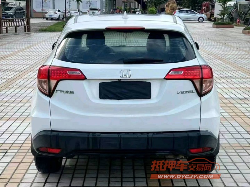 佛山17年本田缤智2