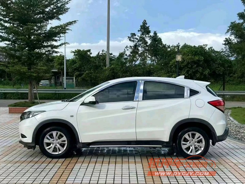 佛山17年本田缤智3