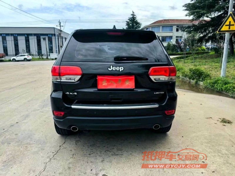 烟台18年Jeep大切诺基5