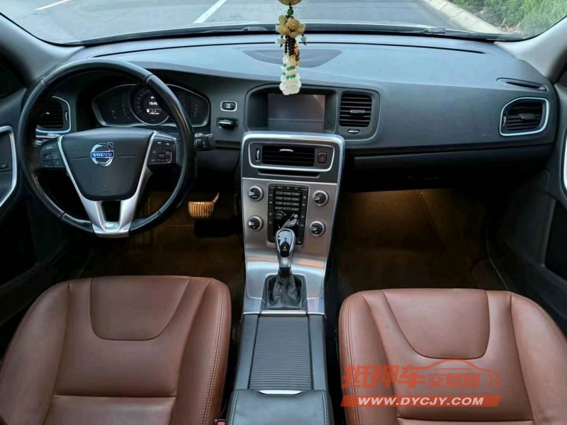 潍坊15年沃尔沃S60L5