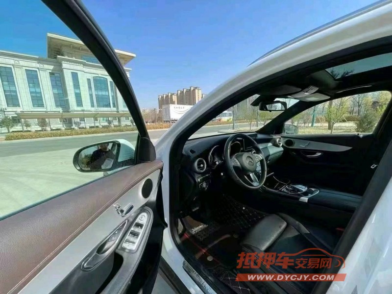 保定17年奔驰GLC3