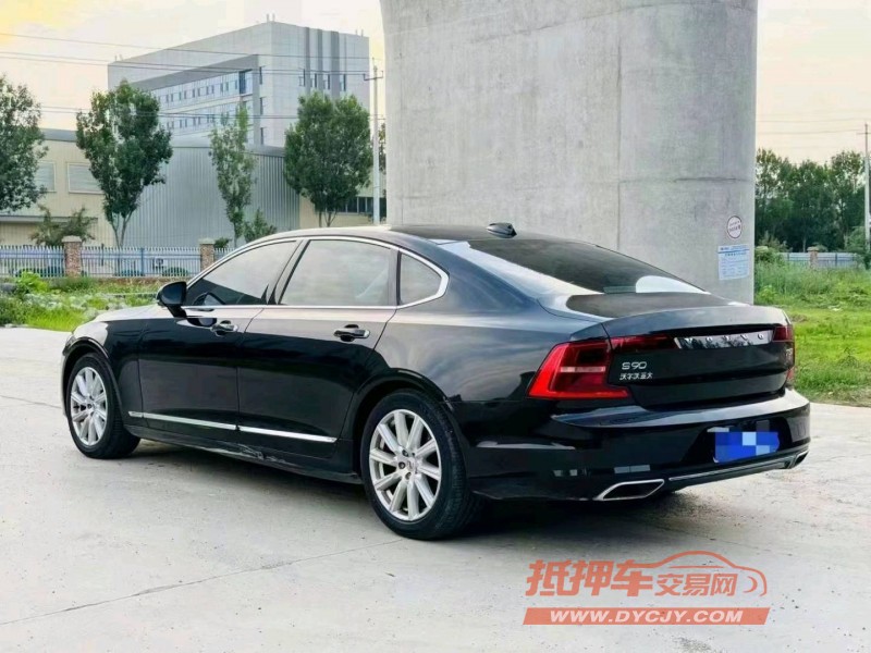 济宁20年沃尔沃S904