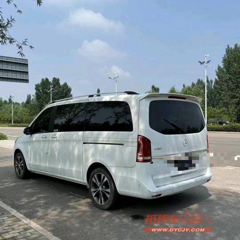 枣庄17年奔驰V8