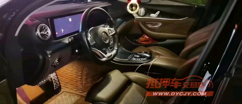 济宁18年奔驰E7