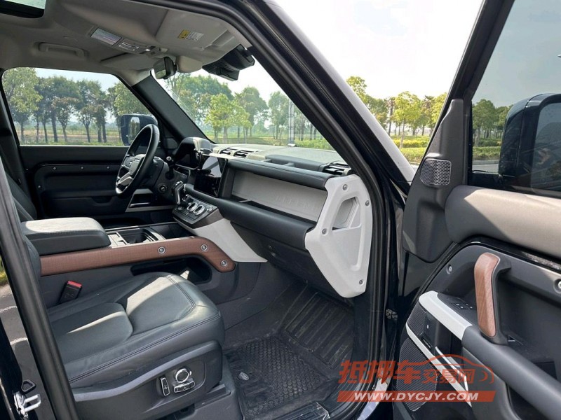 盐城22年路虎卫士5