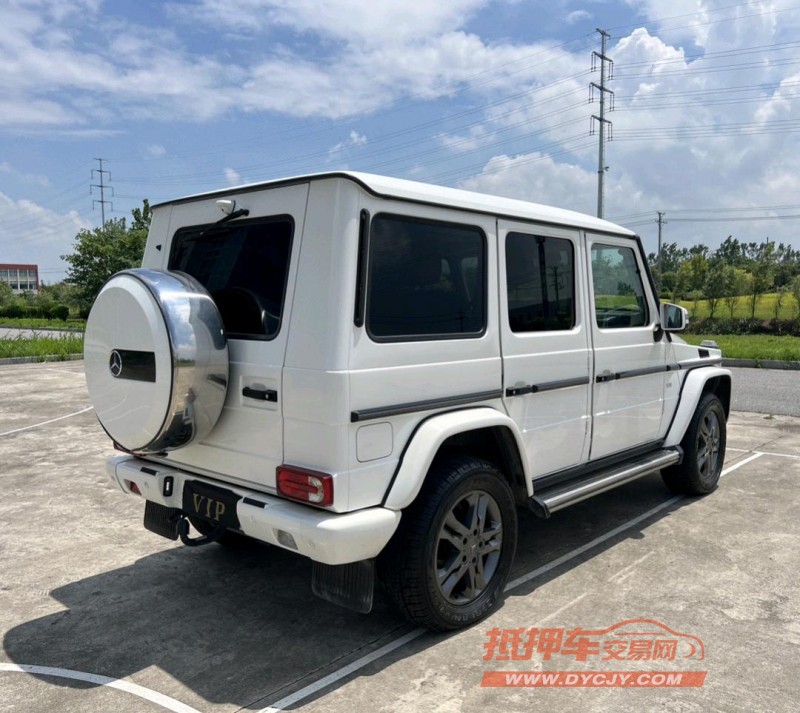 盐城16年奔驰G8