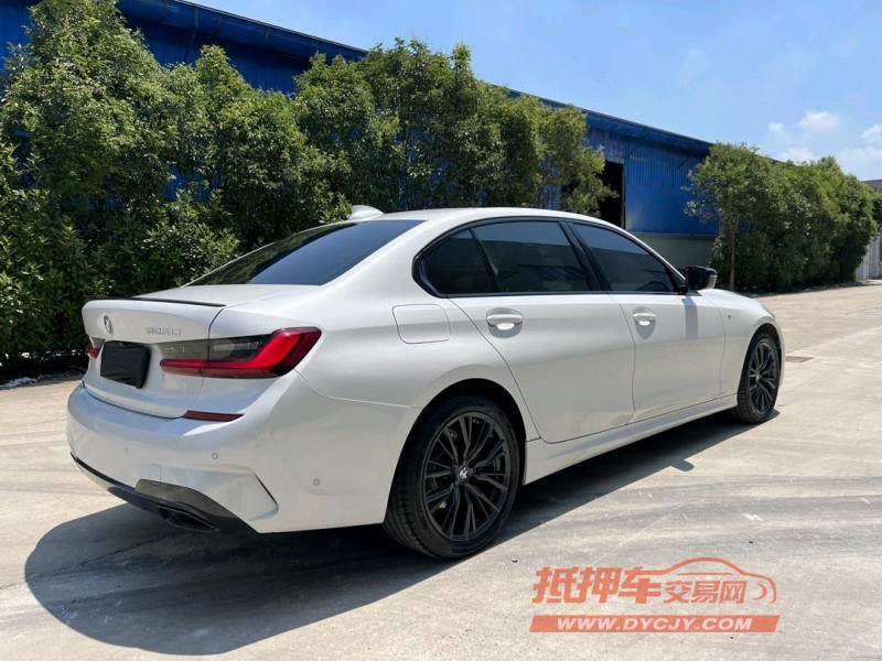 盐城22年宝马3系9