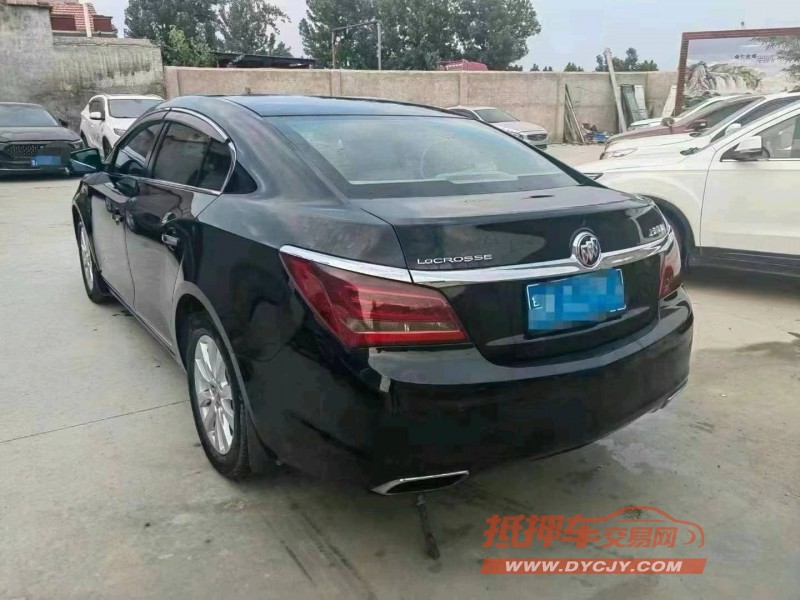 烟台16年别克君越5