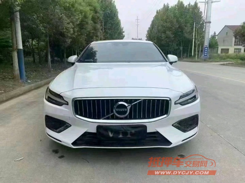 武汉22年沃尔沃S60L1