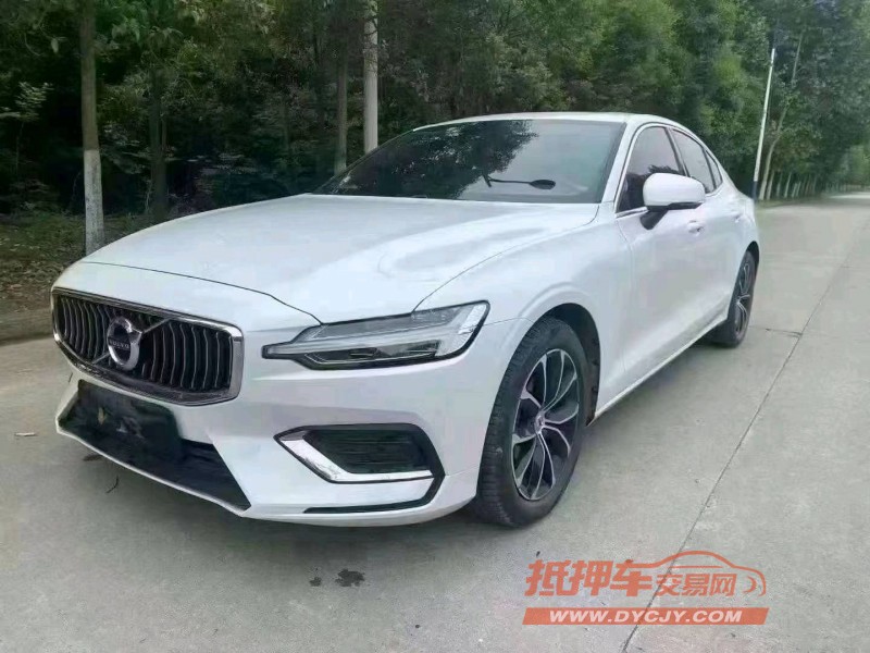 武汉22年沃尔沃S60L2