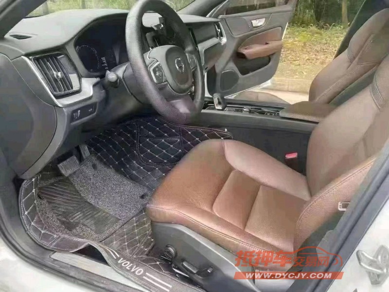 武汉22年沃尔沃S60L7