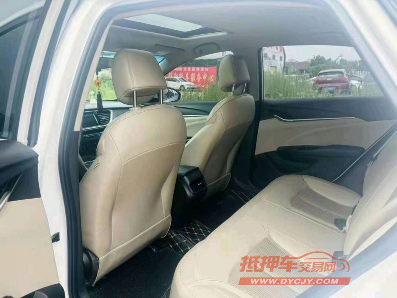 济南16年别克英朗8
