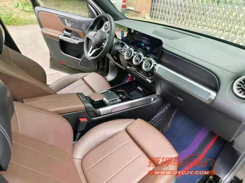 武汉23年奔驰GLB4