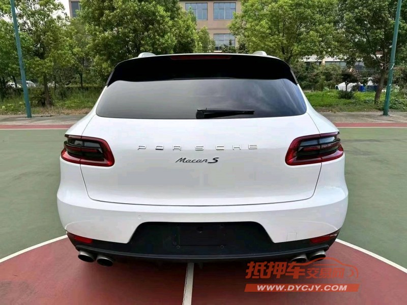武汉18年保时捷Macan5