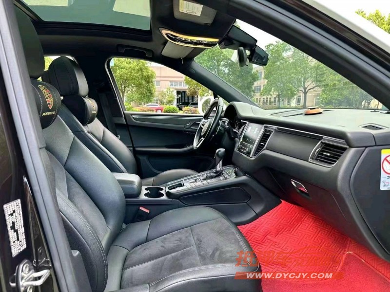 武汉18年保时捷Macan7