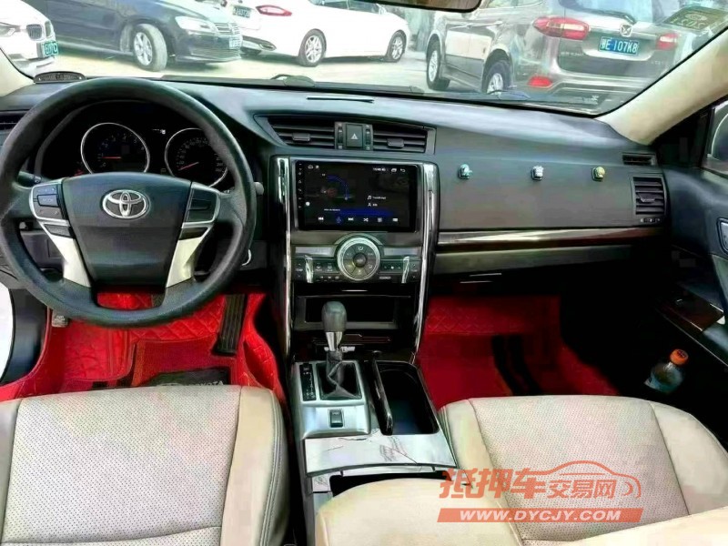 济南15年丰田锐志5