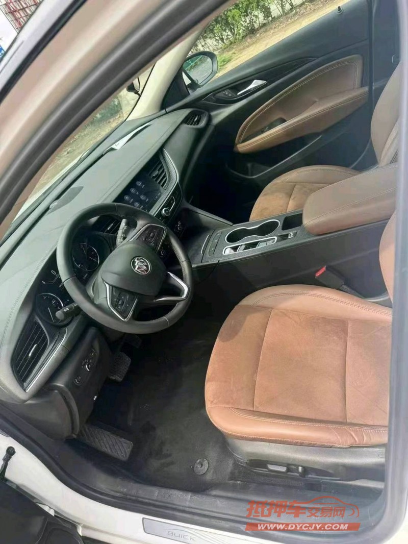 济南21年别克君威4