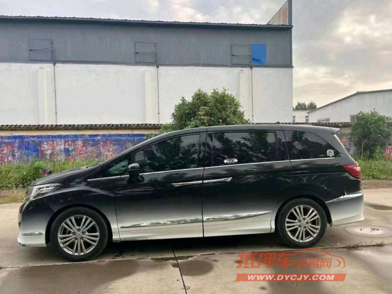 菏泽18年本田艾力绅5