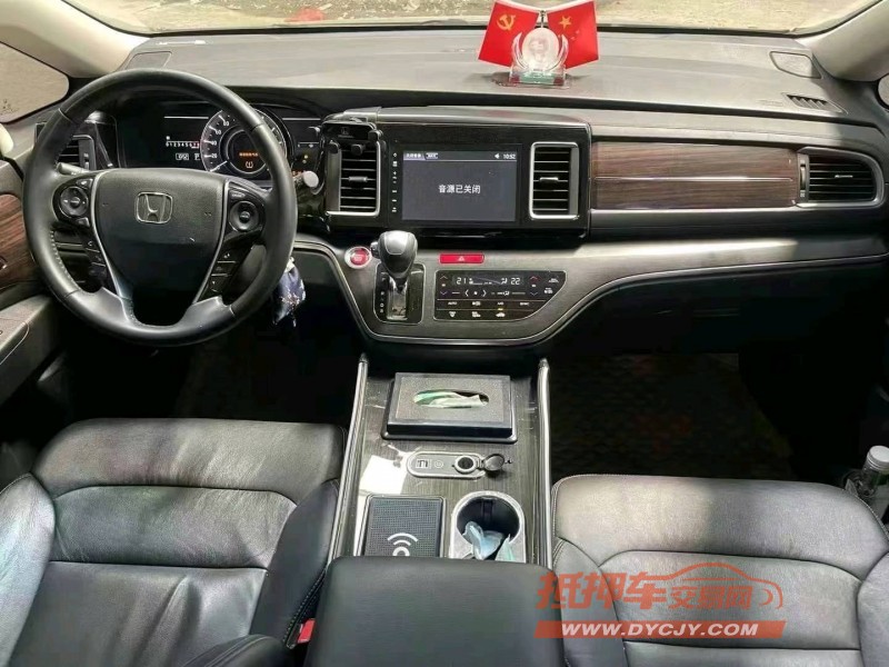 菏泽18年本田艾力绅3