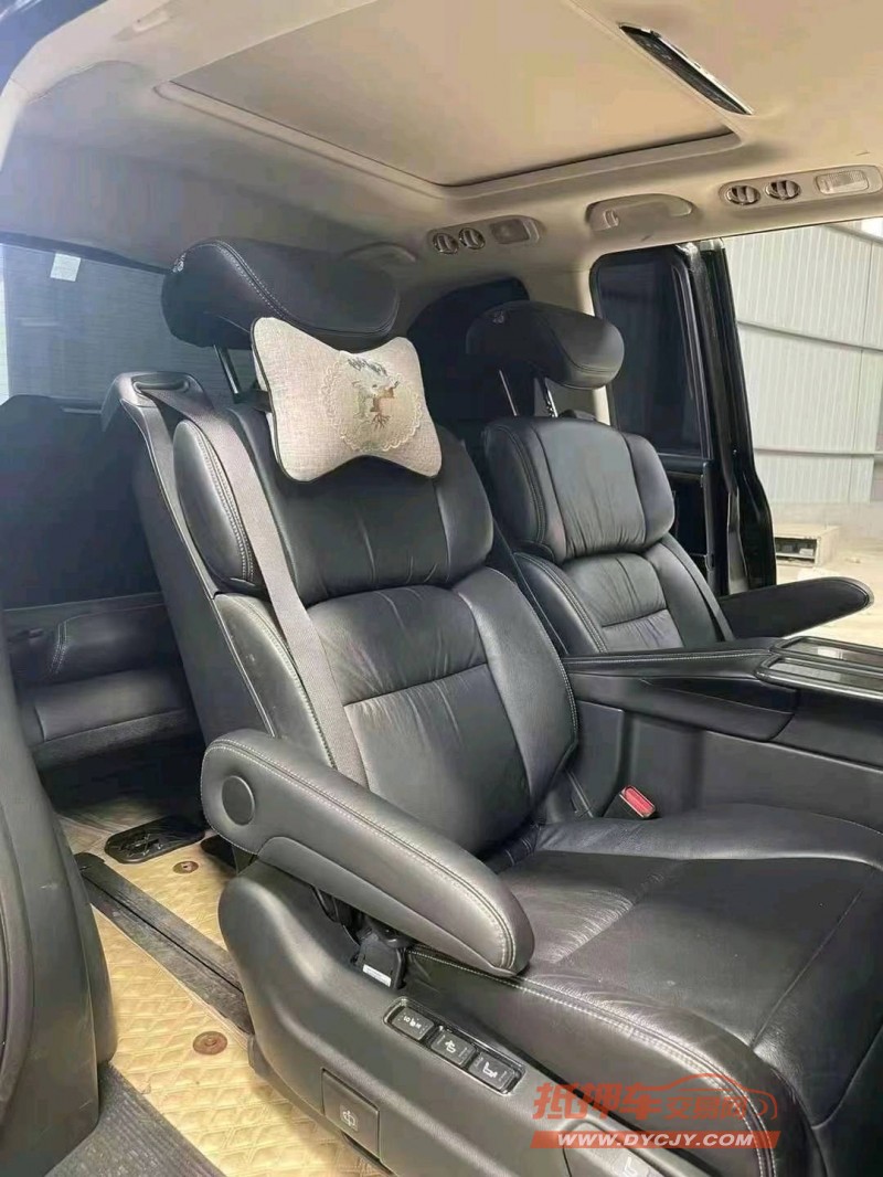 菏泽18年本田艾力绅8