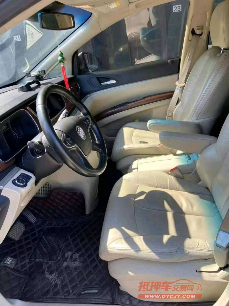 烟台17年别克GL82