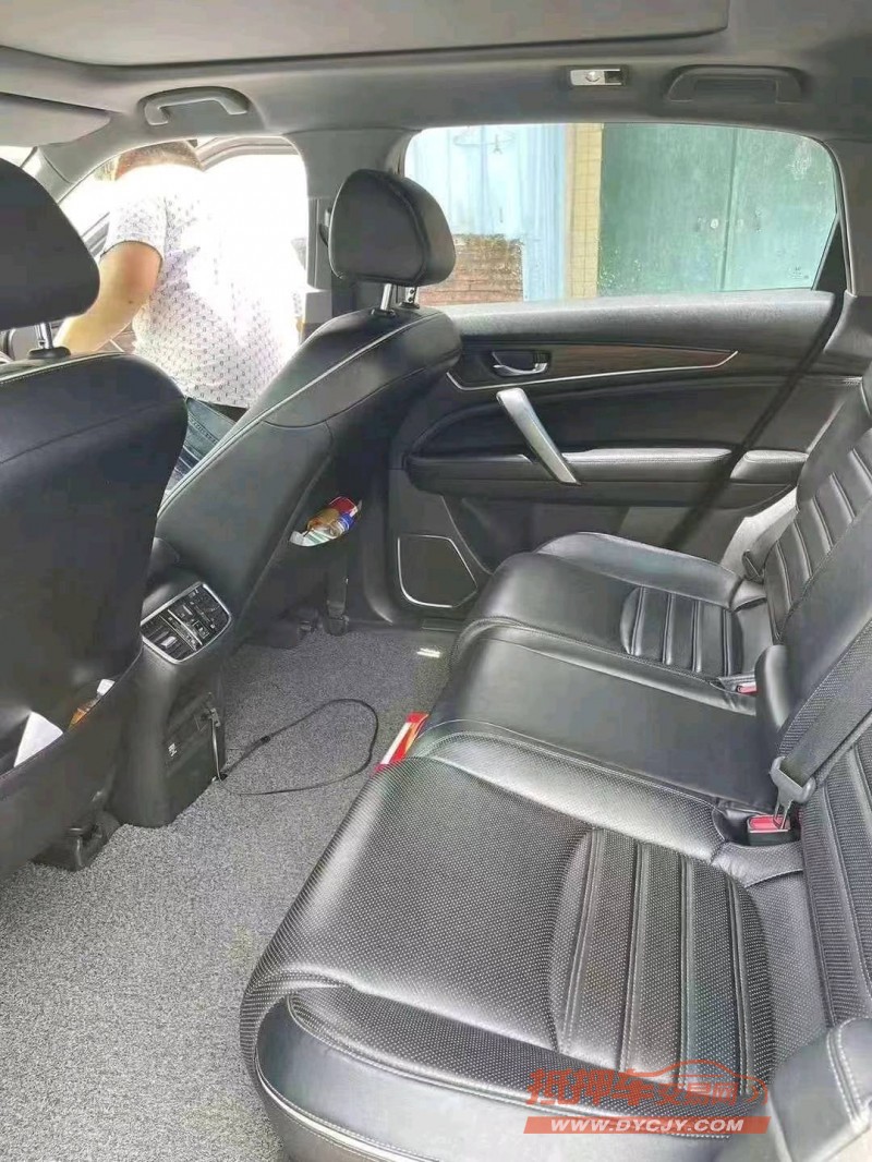 广州17年本田URV4