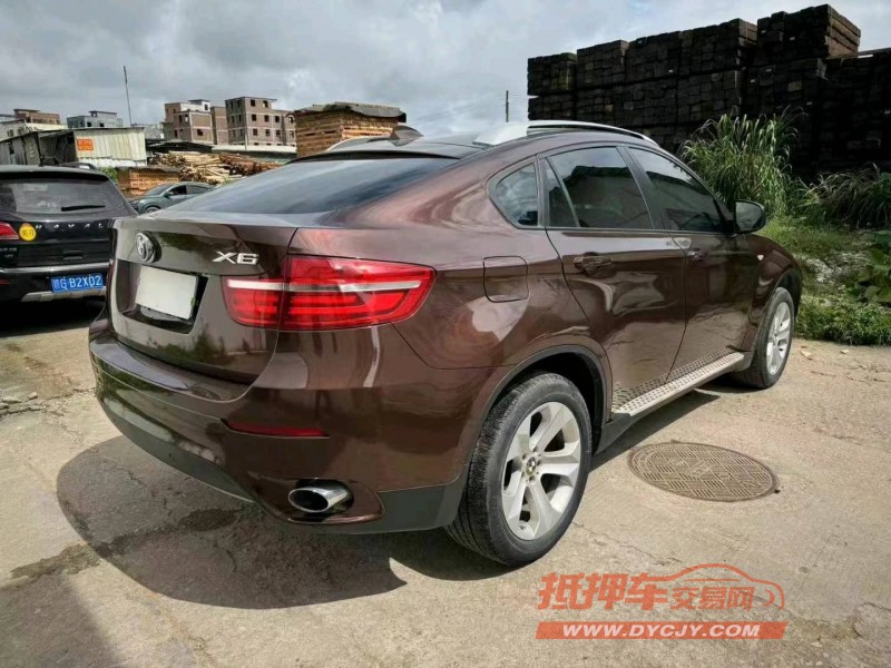 广州14年宝马X67