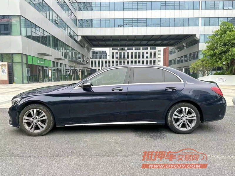广州16年奔驰C3