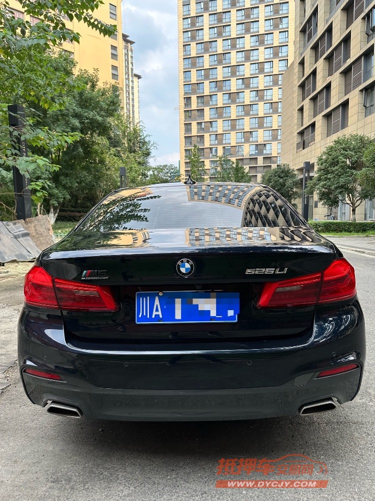 成都20年宝马5系9