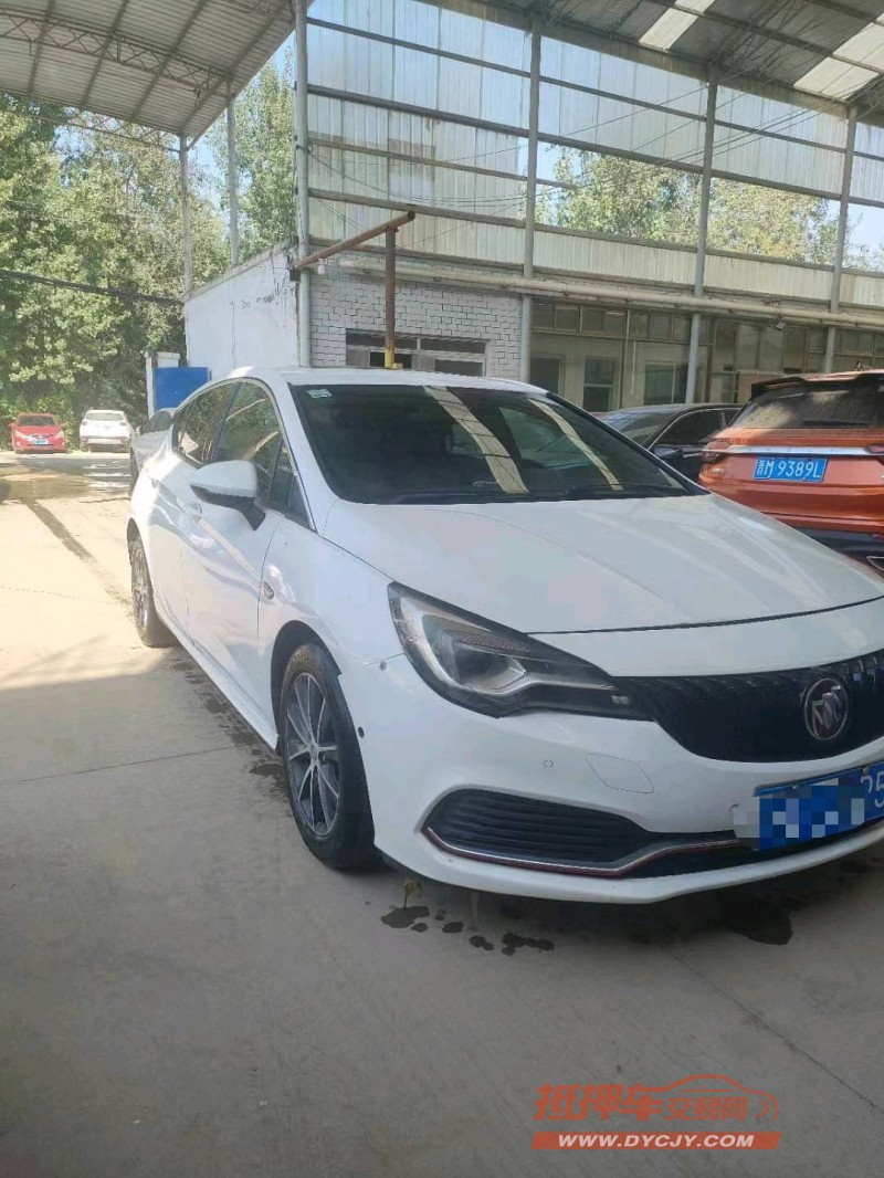 保定17年别克威朗2