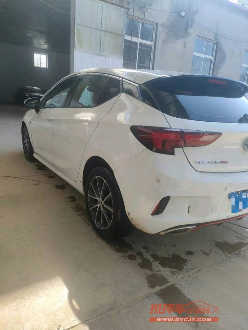 保定17年别克威朗7