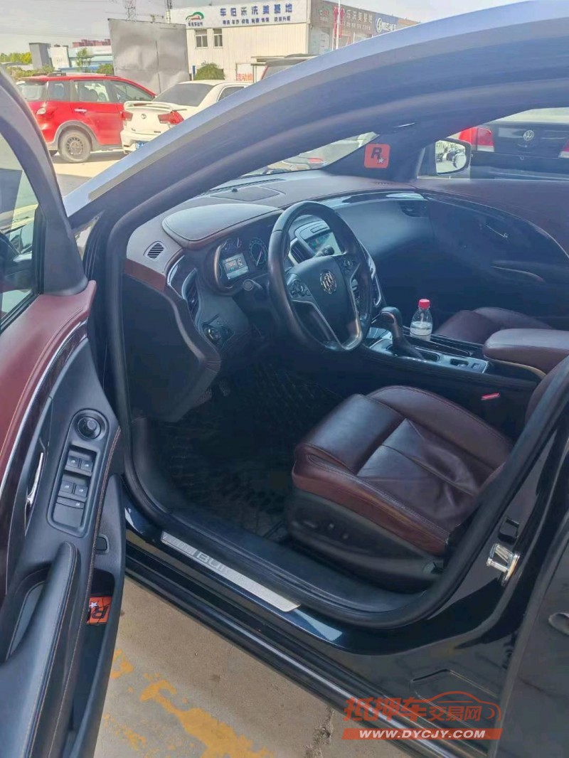 保定16年别克君越8