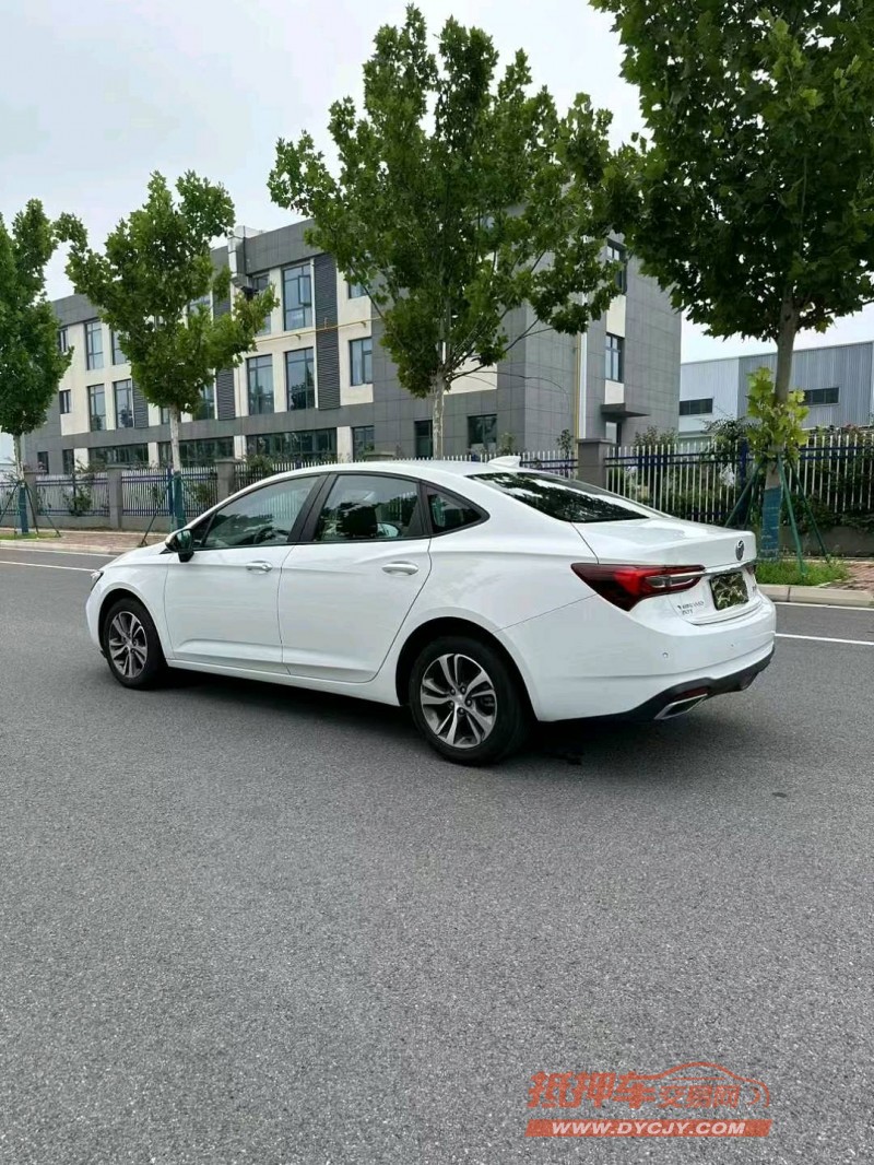 宿迁23年别克威朗8