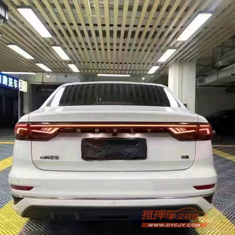 成都22年吉利帝豪6