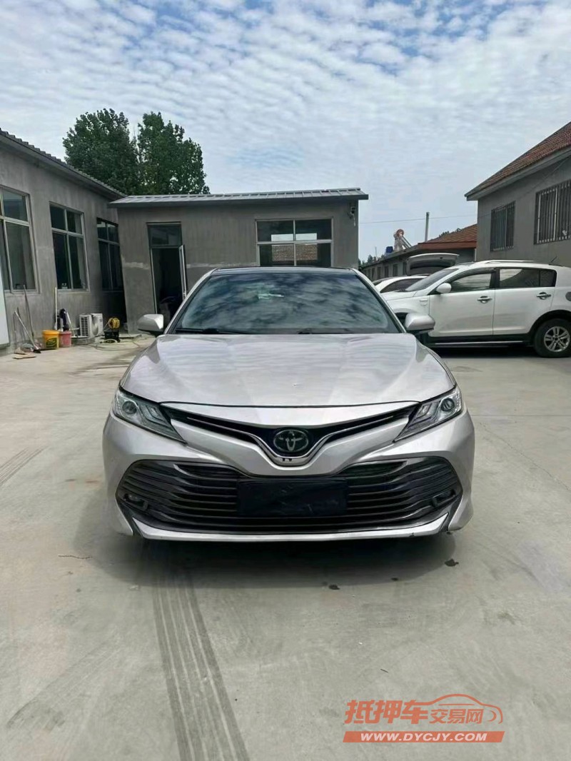 潍坊19年丰田凯美瑞1