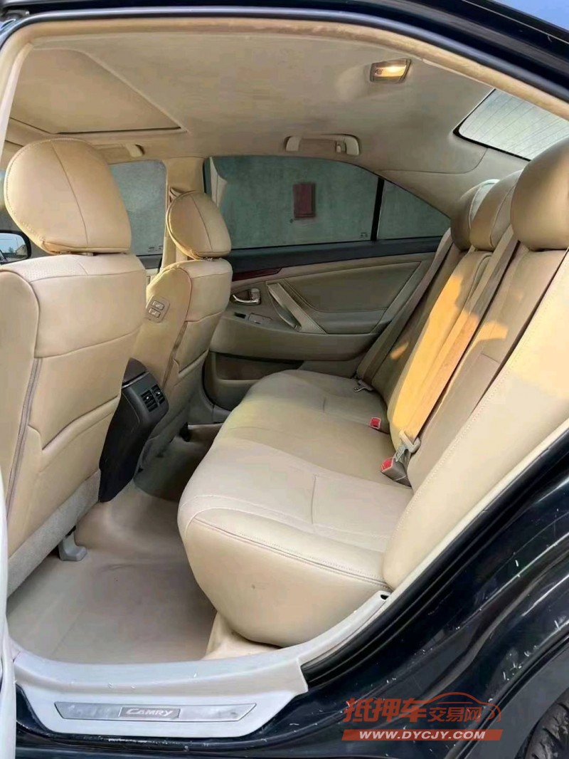 潍坊14年丰田凯美瑞8