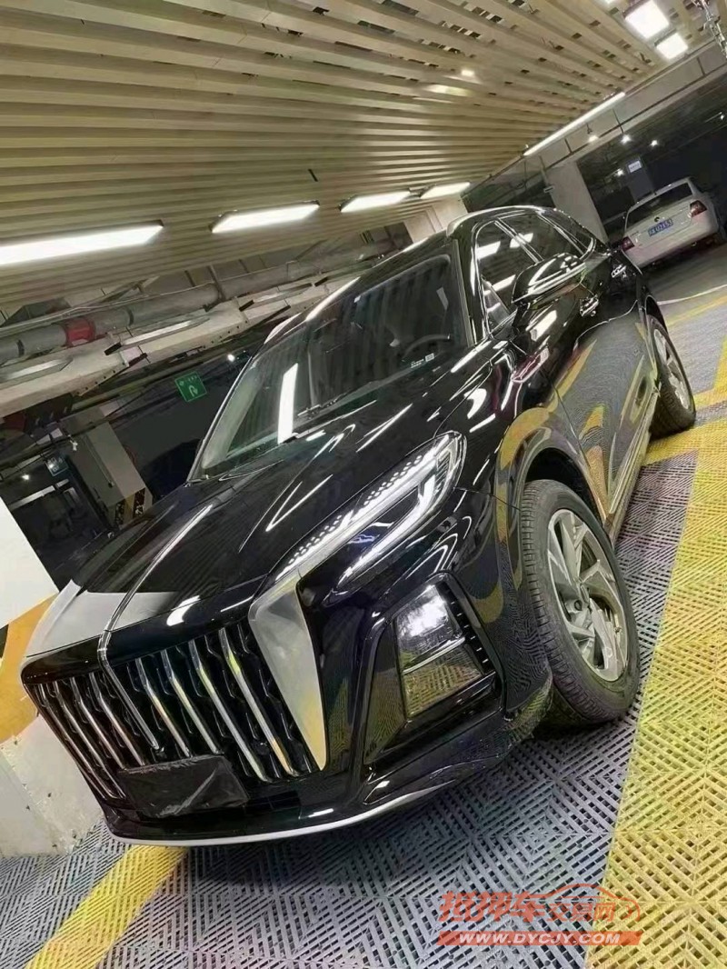 成都23年红旗HS32