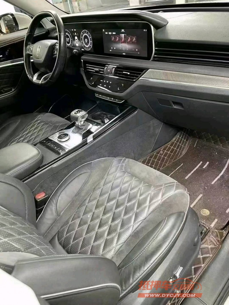 成都21年红旗HS59