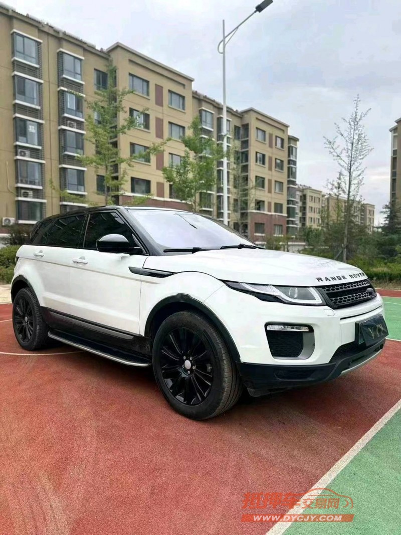 济宁17年路虎极光3