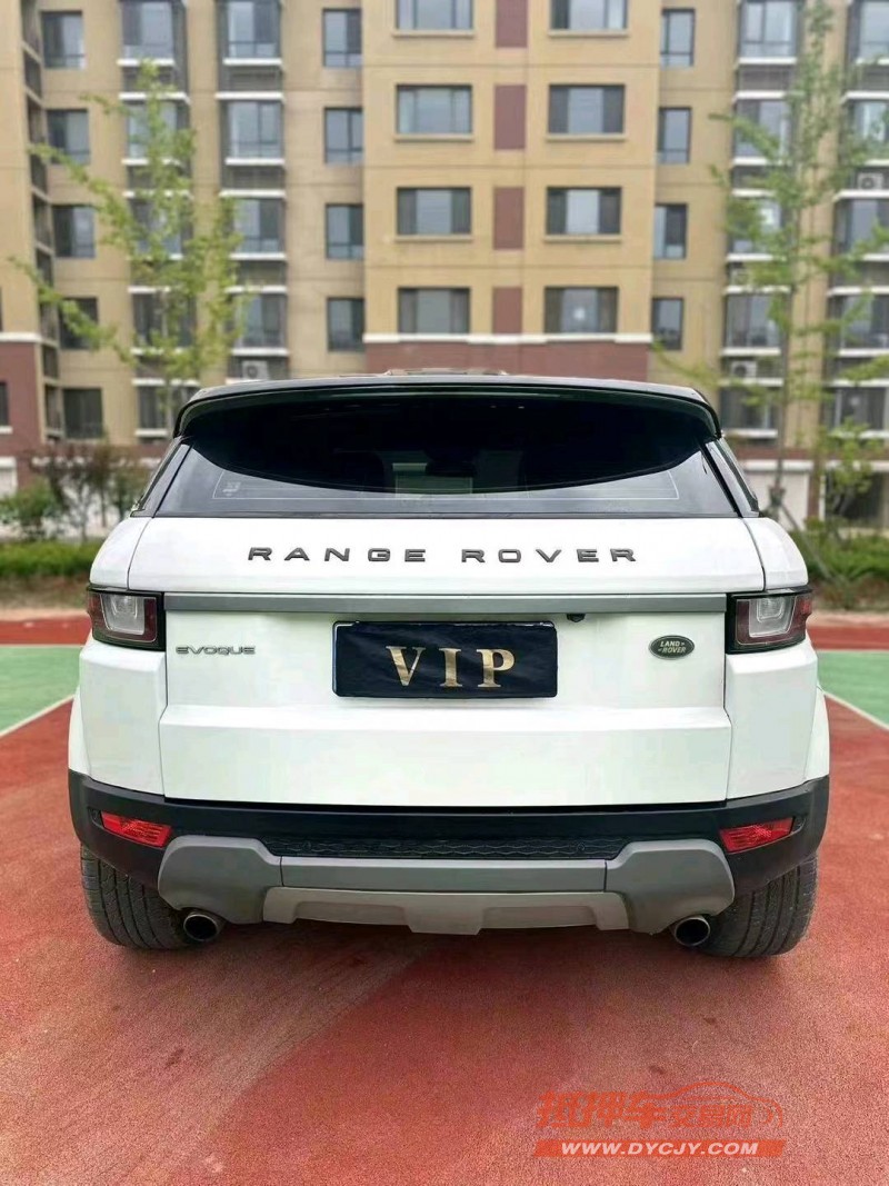 济宁17年路虎极光8