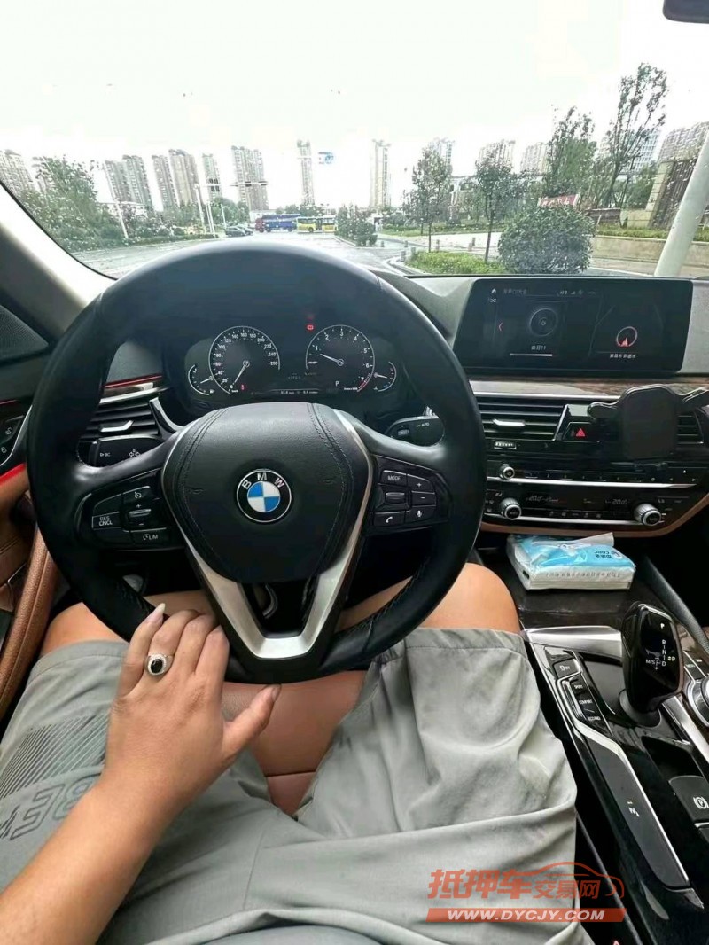 潍坊17年宝马5系4