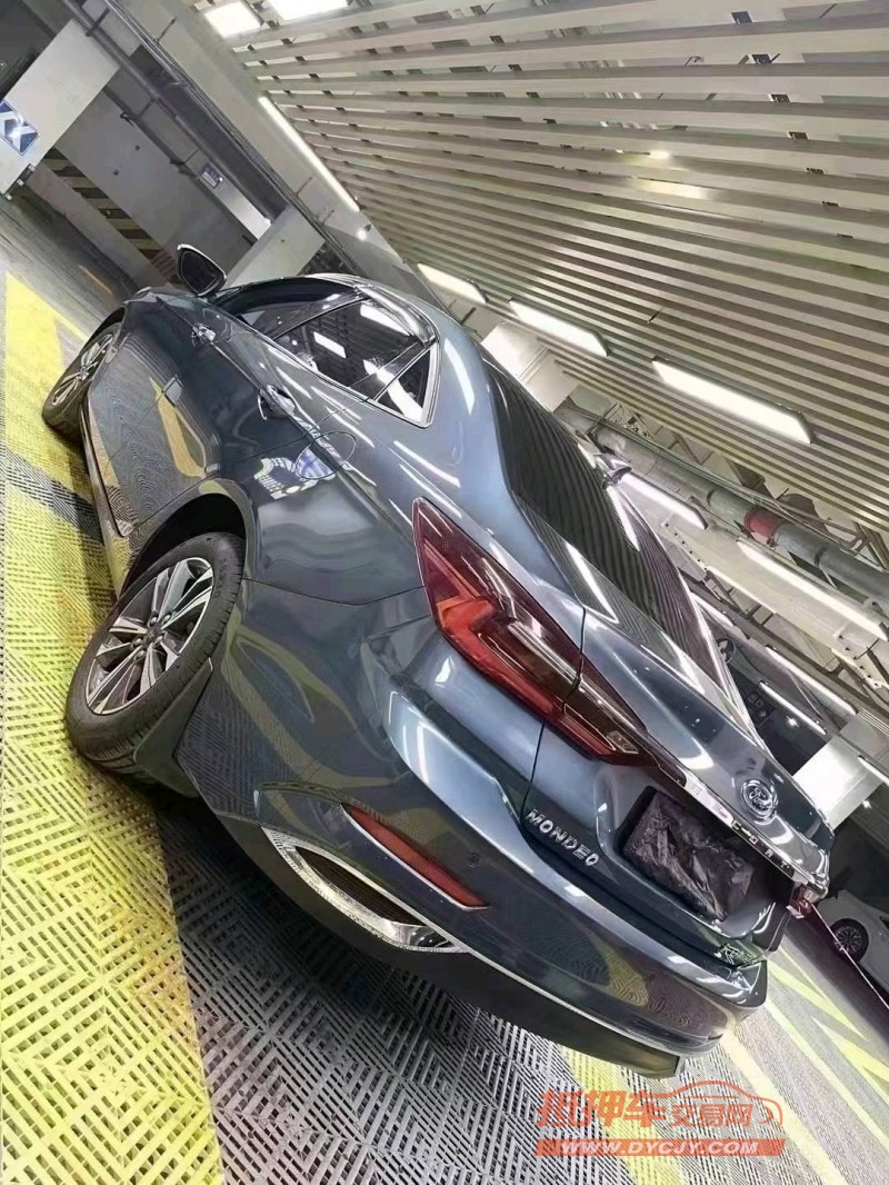 成都22年福特福睿斯3