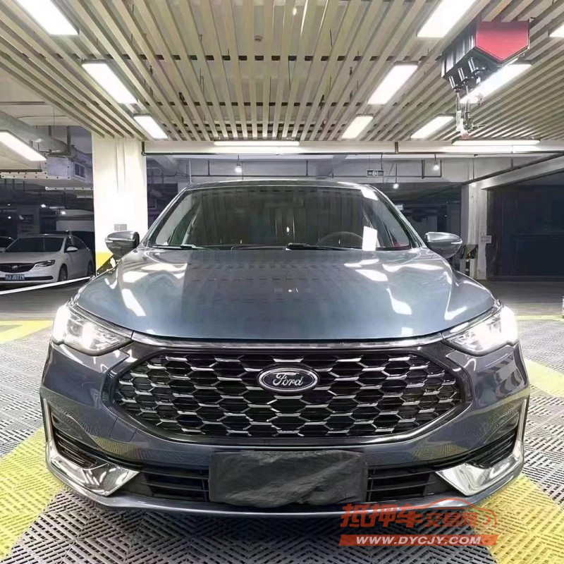 成都22年福特福睿斯9