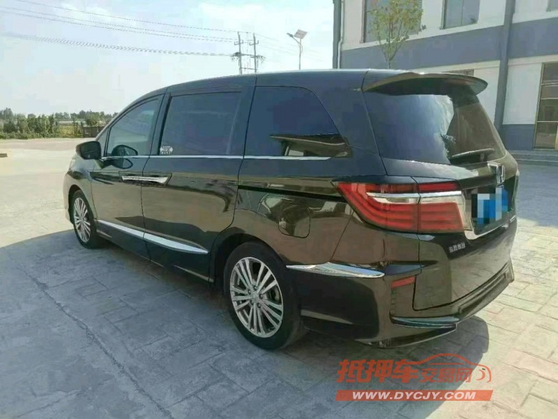 潍坊18年本田艾力绅8